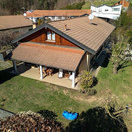 Villa Casa Antonia Tra Laghi & Monti Armeno Exterior foto
