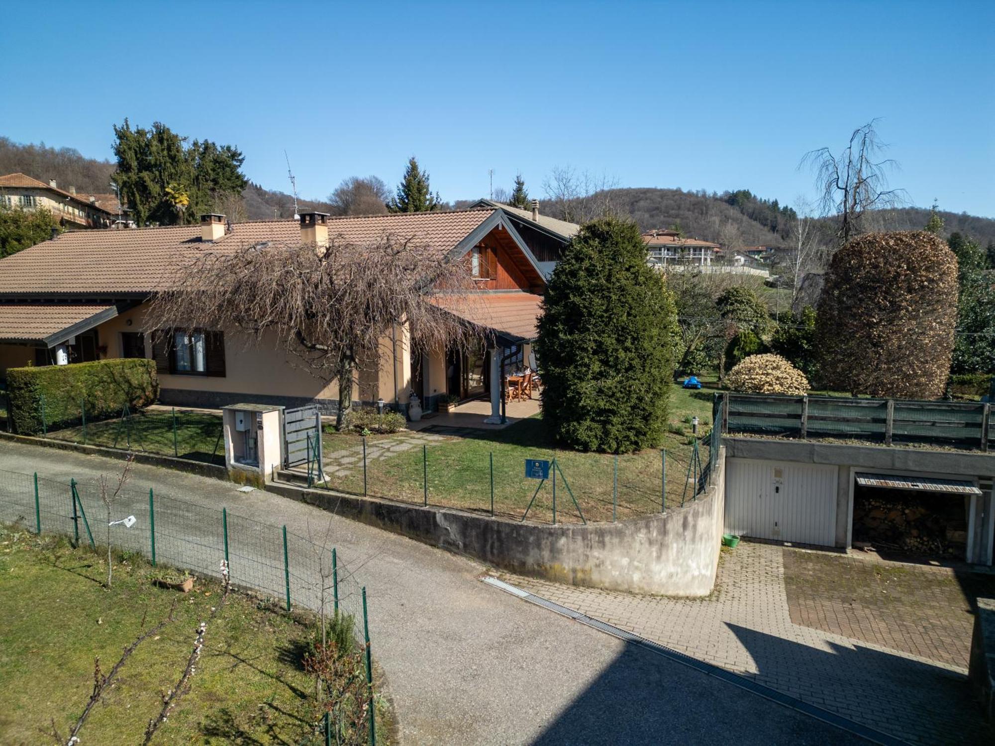Villa Casa Antonia Tra Laghi & Monti Armeno Exterior foto
